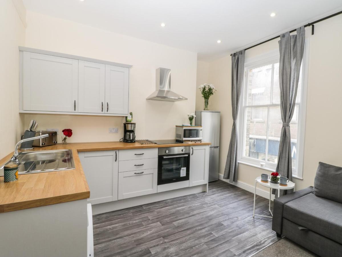 24 Baxtergate Apartment Whitby Bagian luar foto