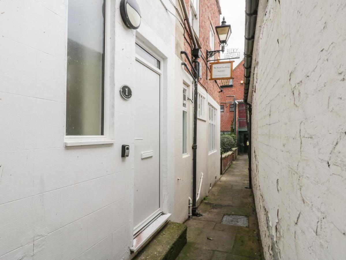 24 Baxtergate Apartment Whitby Bagian luar foto