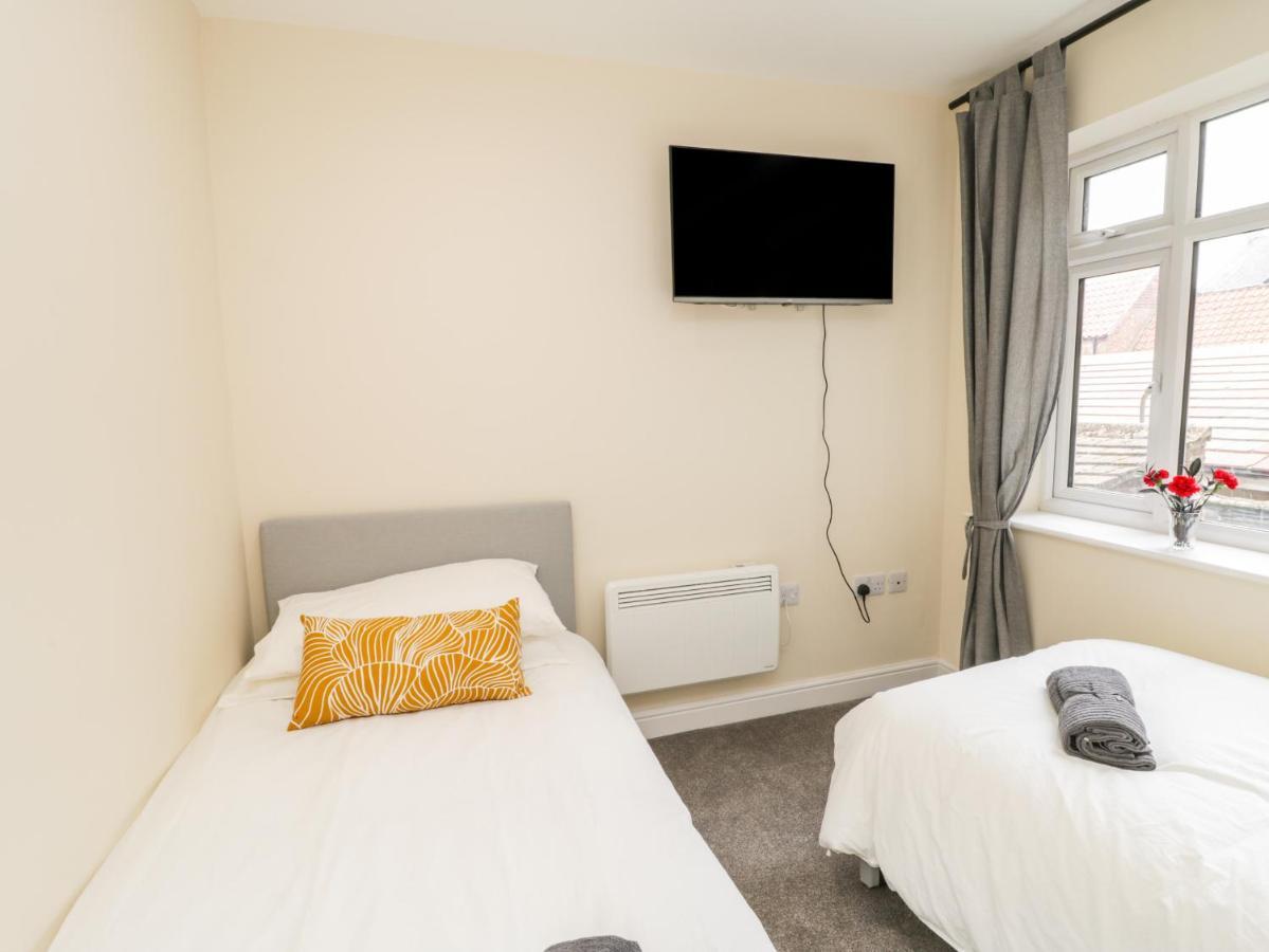 24 Baxtergate Apartment Whitby Bagian luar foto